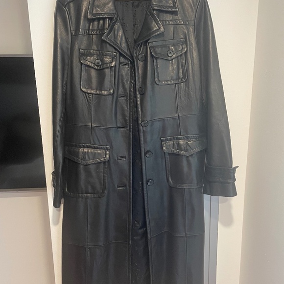 Yves Saint Laurent 5 bottoms Black Leather Coat. Paris. Size S. - Picture 1 of 10